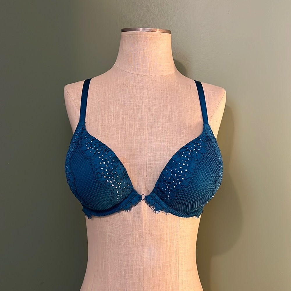 Victoria’s Secret Rhinestone push-up Bombshell Bra 34D - Picture 1 of 6